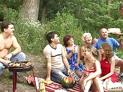 Bu klitorise ünlü sex porno dokunun
